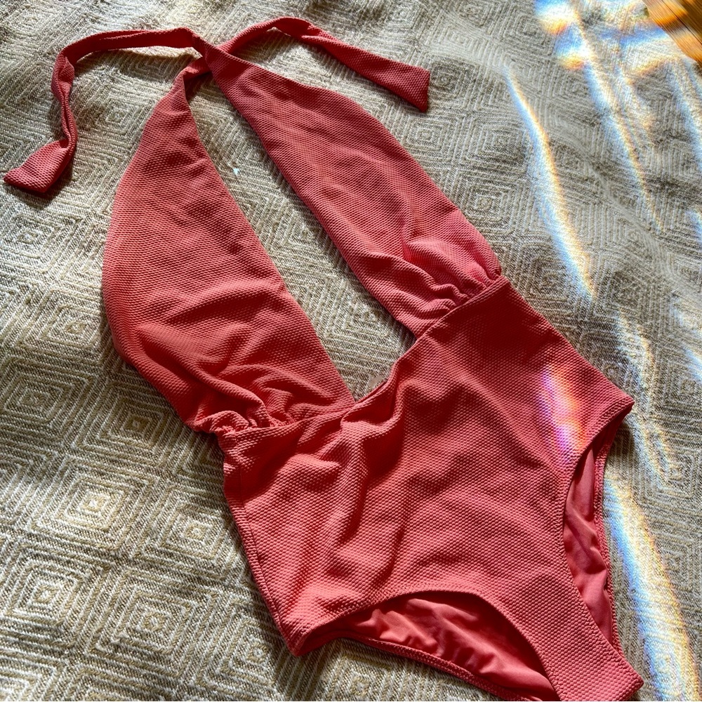 Forever 21 one piece swim suit Coral Large NWT